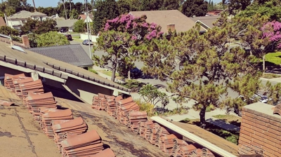 Tile Roof Photo